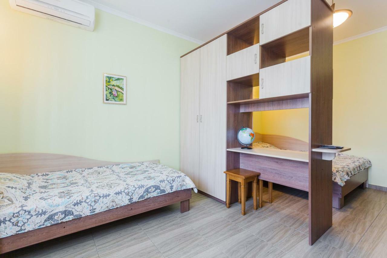 Солнечная Квартира На Ломоносова 71, Вднх Kijów Zewnętrze zdjęcie